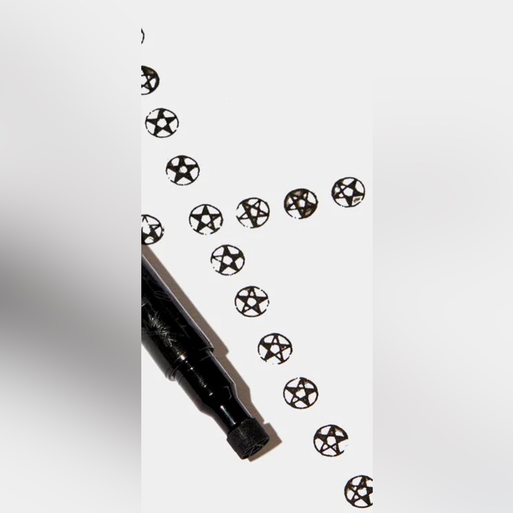 NIB Dolls Kill Widow Pentagram Stamp Eyeliner Dual Ended Pen in Black - Picture 6 of 6